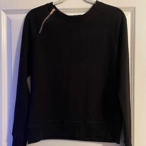 Moret Ultra Gray/Black long sleeved t-shirt